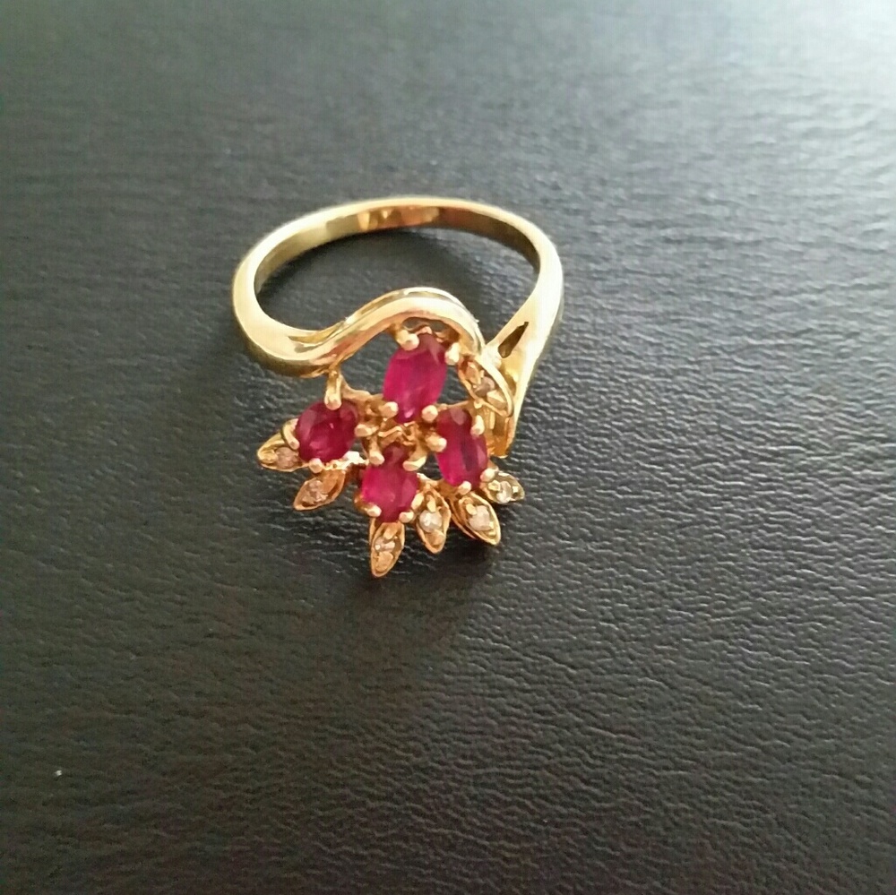 Gold ring